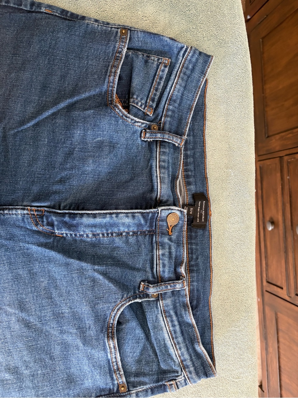 Banana Republic Women’s High Rise Wide L Blue Denim Jeans